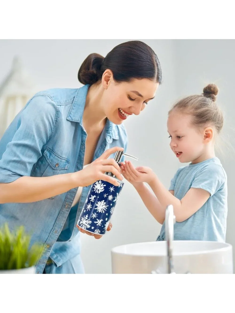 Winter Snowflake Glass Soap Dispenser Set - 16 Oz Refillable Pump for Home